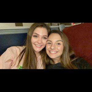 Meet your Posher, Mackenzie